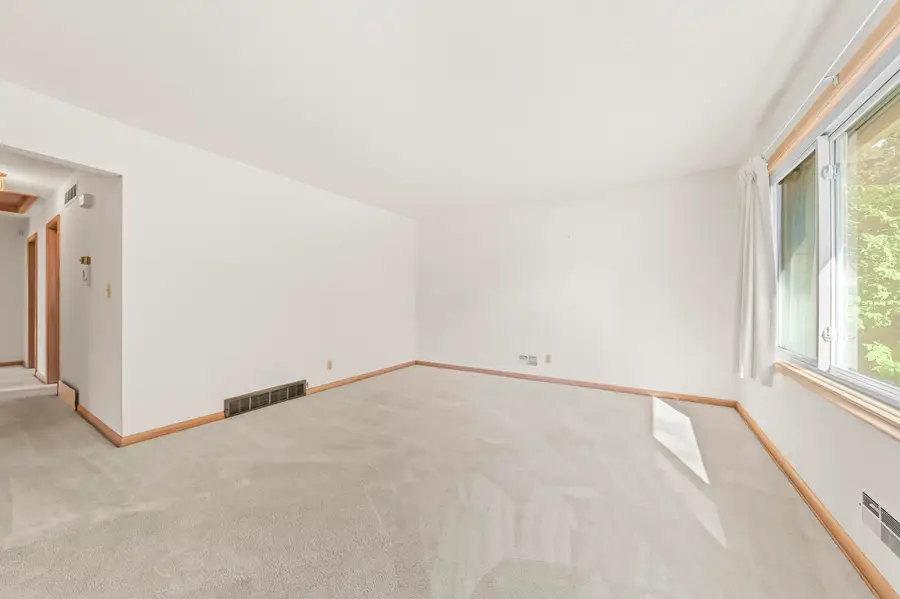4741 N 73rd St, Milwaukee, WI 53218 - #3