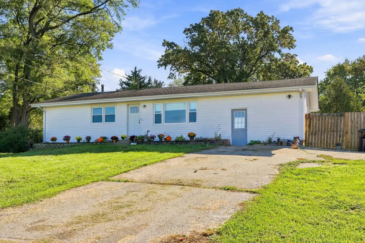 N1180 S Lake Shore Dr, Bloomfield, WI 53128 - #1