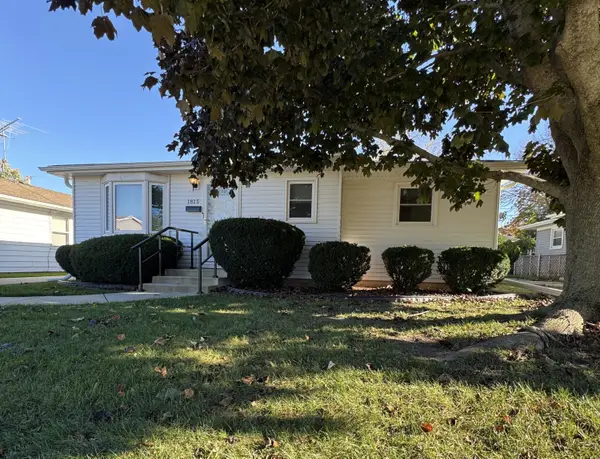 1815 Jupiter Ave, Racine, WI 53404