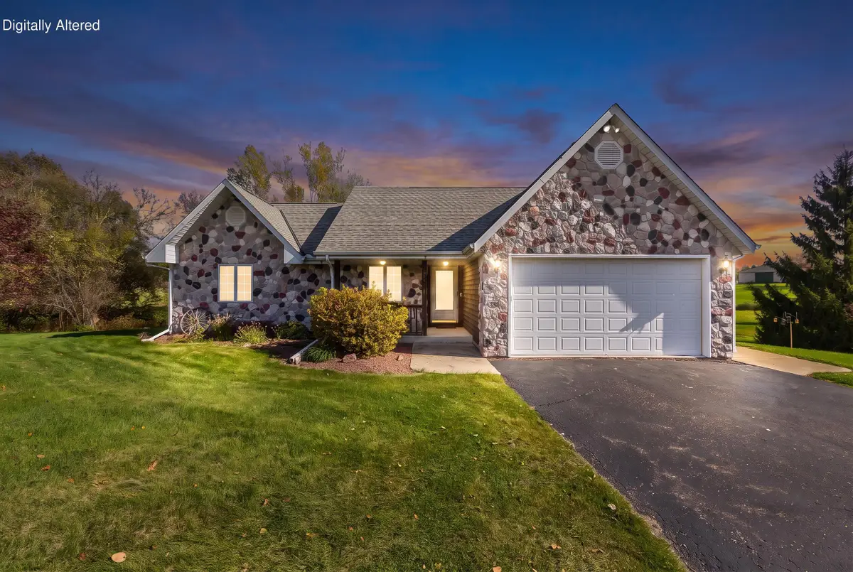 N6730 State Road 67, Hubbard, WI 53035 - #1