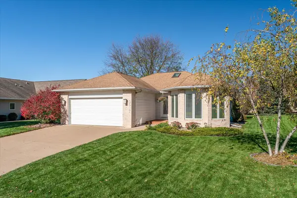 3617 Raintree Pl, La Crosse, WI 54601