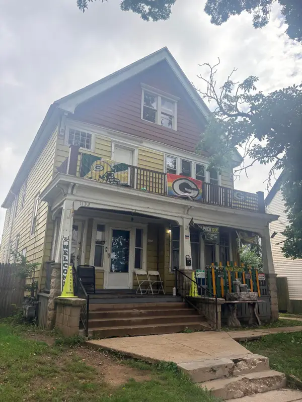 1132 S 21st St, Milwaukee, WI 53204