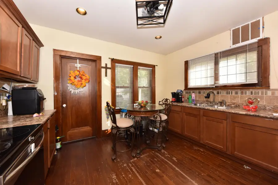 2642 N Sherman Blvd, Milwaukee, WI 53210 - #2