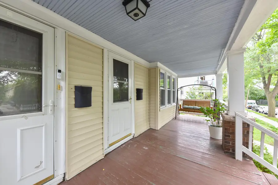 1130 E Walworth St, Milwaukee, WI 53212 - #3