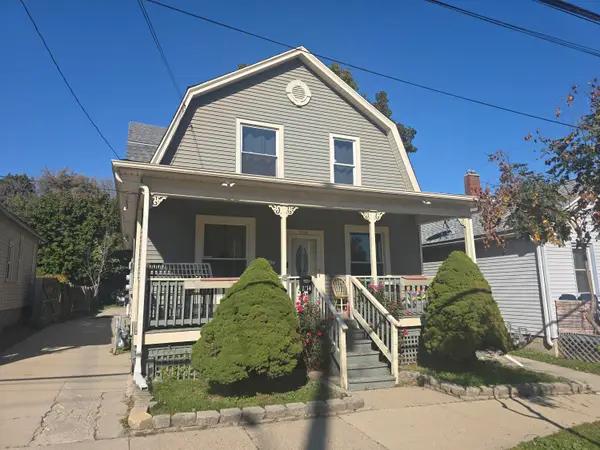 1214 Hamilton St, Racine, WI 53404
