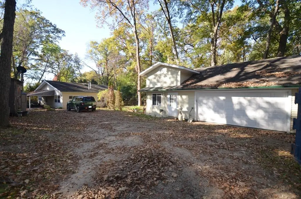 N6768 Lake Dr, Lake Lorraine, WI 53190 - #1