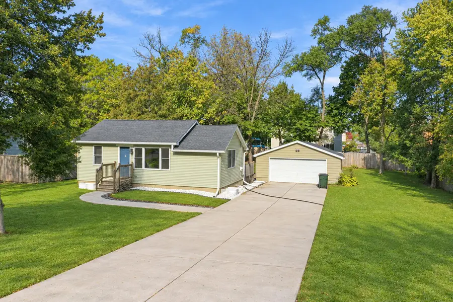 22216 121st St, Salem Lakes, WI 53104 - #2