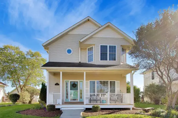 1140 Hidden Creek Ln, Burlington, WI 53105