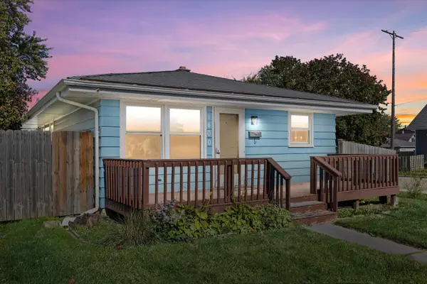 1400 Goold St, Racine, WI 53402