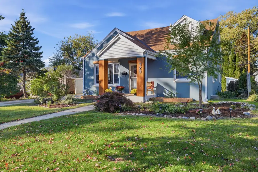 720 Aspen St, South Milwaukee, WI 53172 - #2