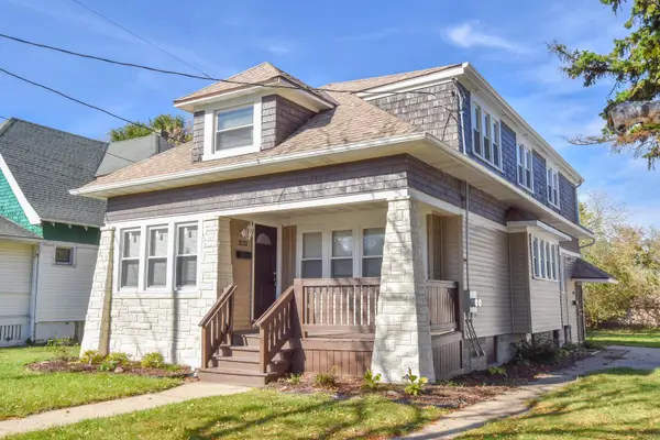 3212 W Silver Spring Dr, Milwaukee, WI 53209