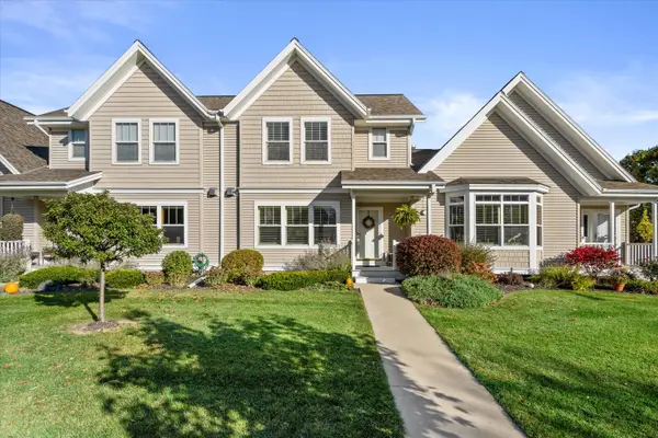 N28W6592 Alyce St, Cedarburg, WI 53012