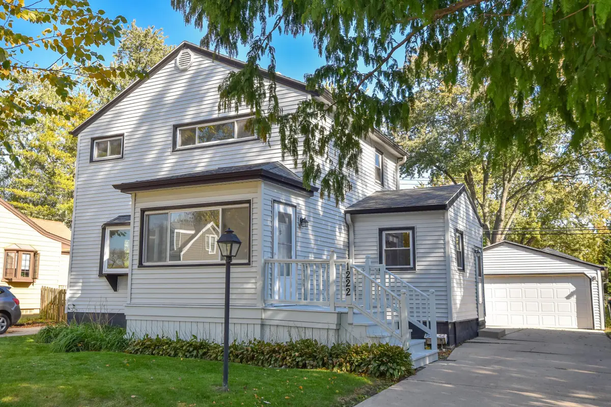 1222 S 118th St, West Allis, WI 53214 - #1