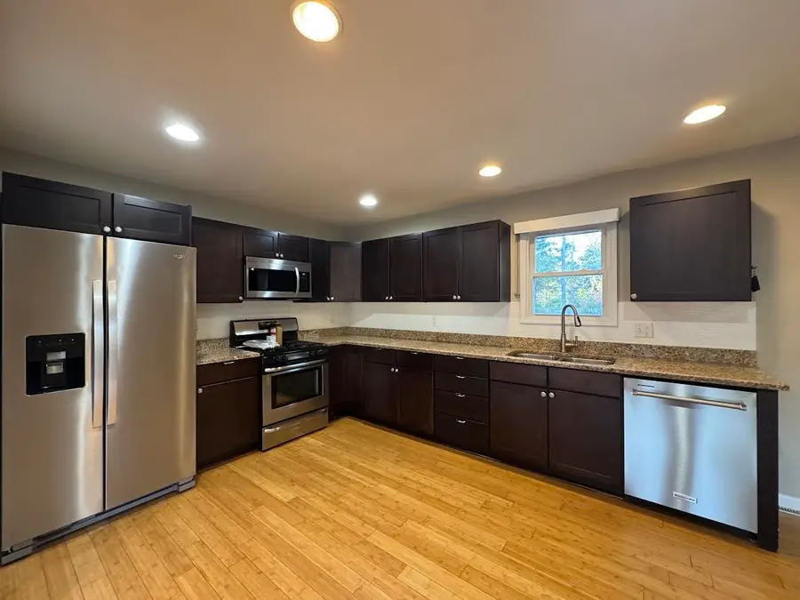 438 8th Pl, Somers, WI 53140 - #2