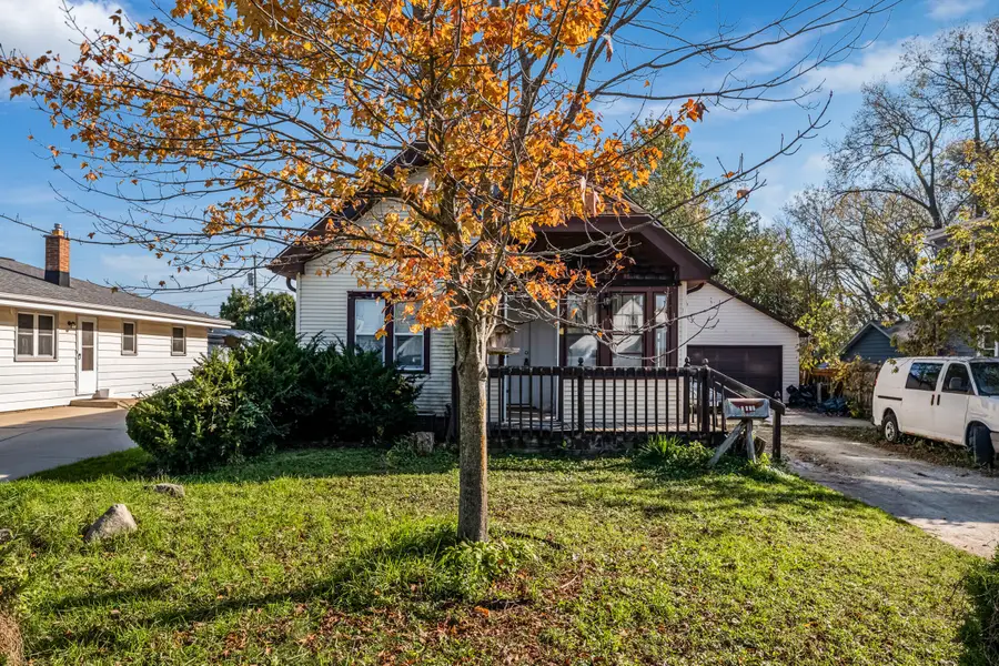 5610 S Disch Ave, Cudahy, WI 53110 - #2
