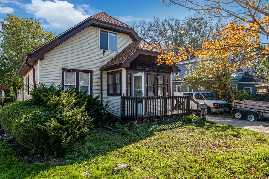 5610 S Disch Ave, Cudahy, WI 53110 - #3