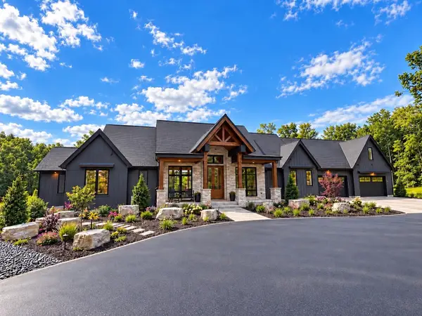 1294 N Eng Settlement N Ave, Rochester, WI 53105