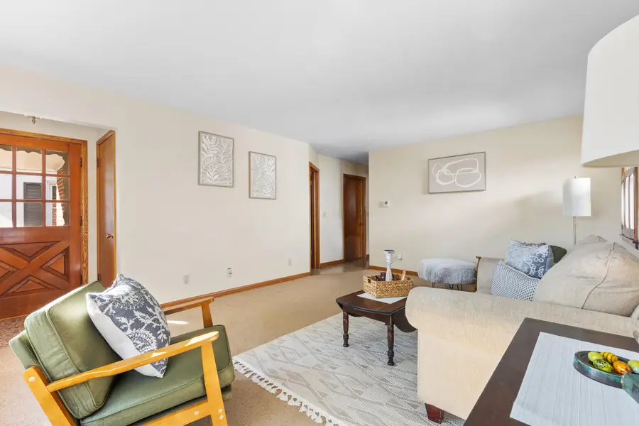 2967 S 38th St, Milwaukee, WI 53215 - #3