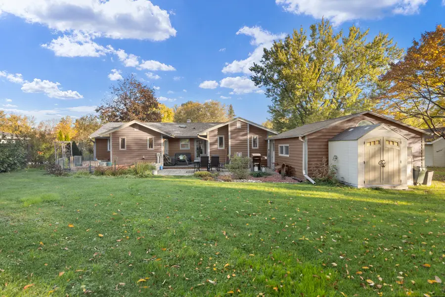 705 W Gorman St, Elkhorn, WI 53121 - #3