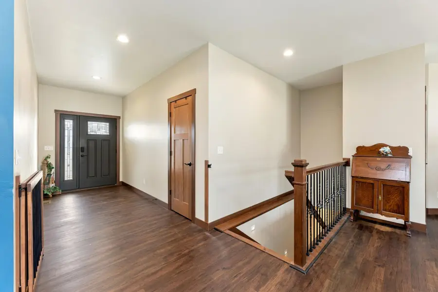 1615 Cherry Ln S, Holmen, WI 54636 - #3