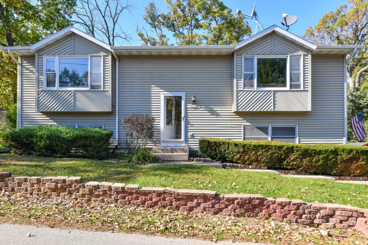 4444 Waterford Dr, Waterford, WI 53185 - #1