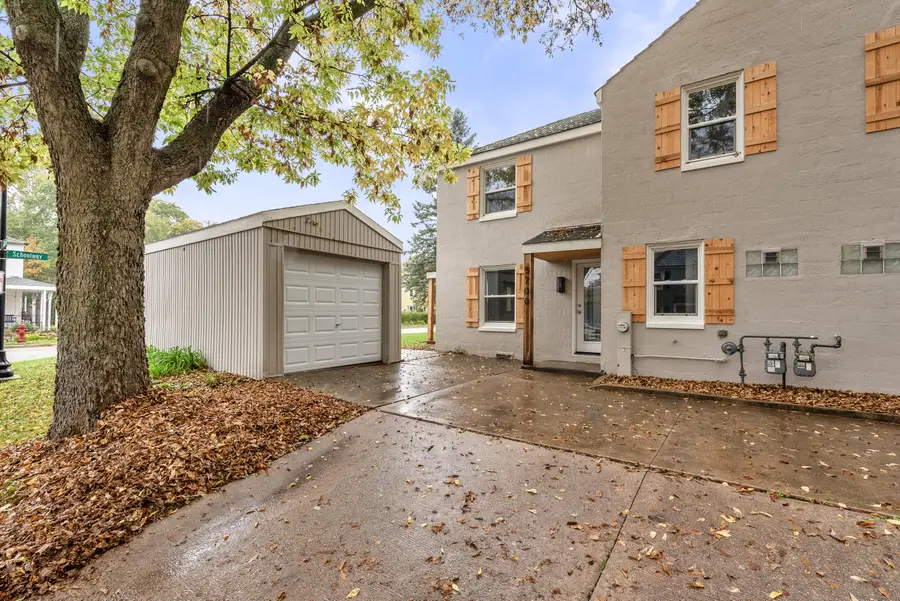 5700 Clover Ln, Greendale, WI 53129 - #2