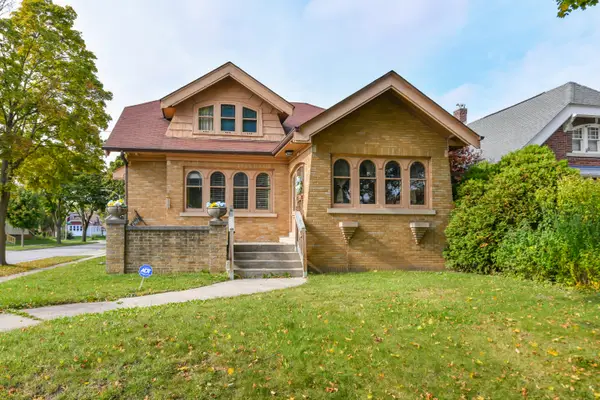 2903 N 46th St, Milwaukee, WI 53210