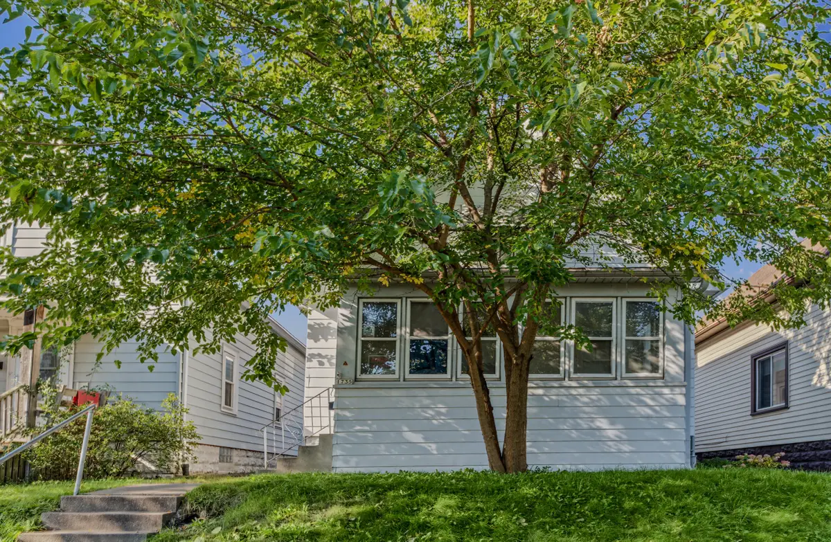 1735 S 65th St, West Allis, WI 53214 - #1