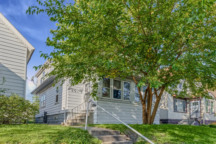 1735 S 65th St, West Allis, WI 53214 - #3