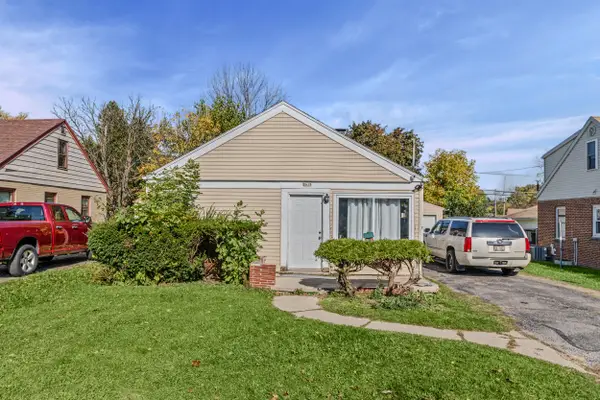 8618 W Cleveland Ave, West Allis, WI 53227