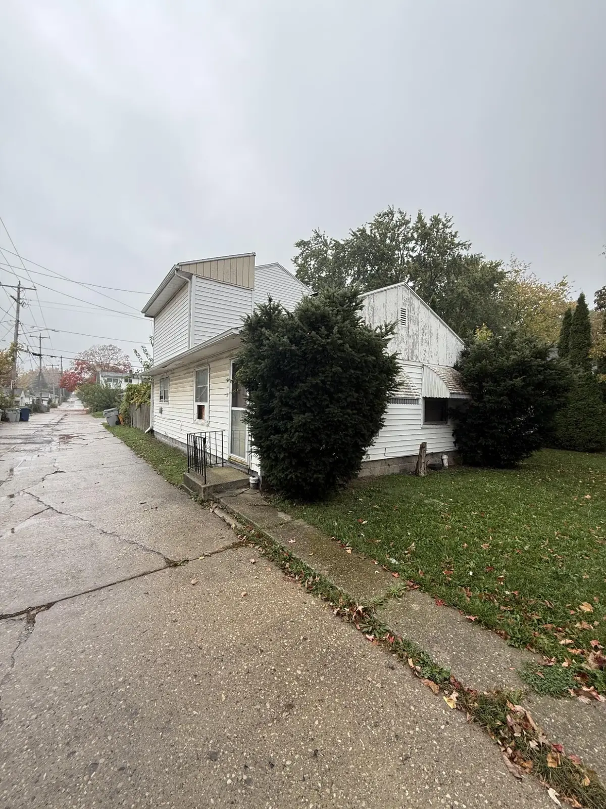 6184 N 39th St, Milwaukee, WI 53209 - #1