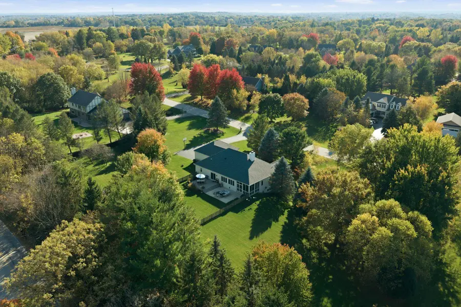 W311S496 Hidden Holw, Delafield, WI 53018 - #2