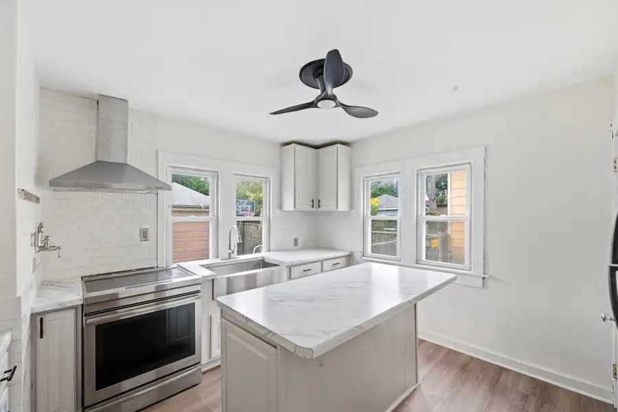 1350 N 55th St, Milwaukee, WI 53208 - #3