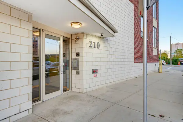 210 S Water St, Milwaukee, WI 53204