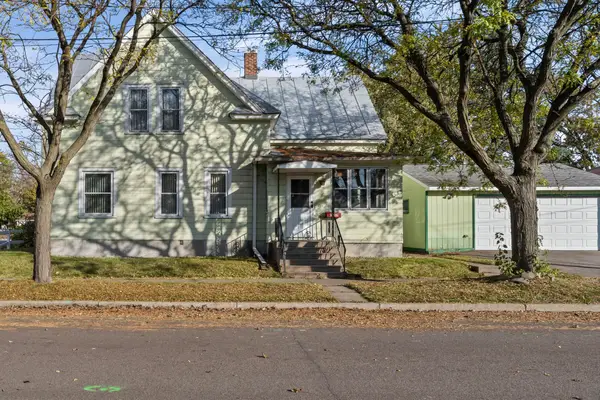 423 Adams St, La Crosse, WI 54601