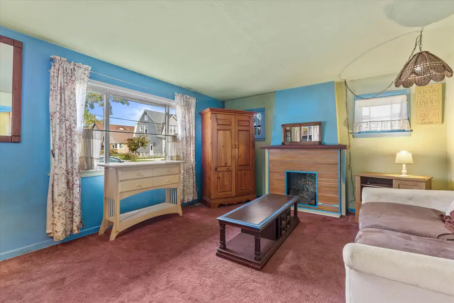 1015 Goold St, Racine, WI 53402 - #3