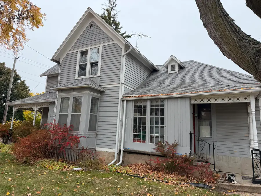 1441 W Prospect Ave, Appleton, WI 54914 - #3