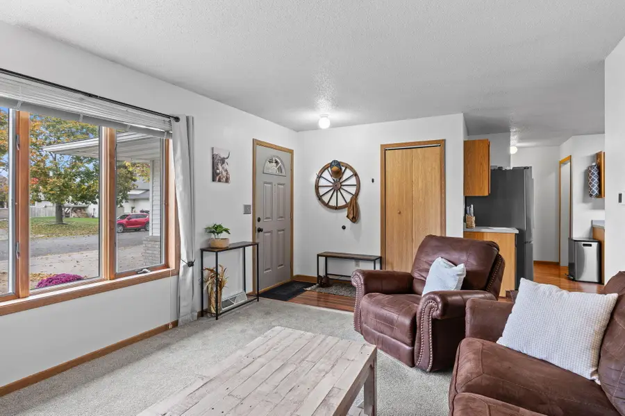 926 Bethanne Pl, Onalaska, WI 54650 - #2