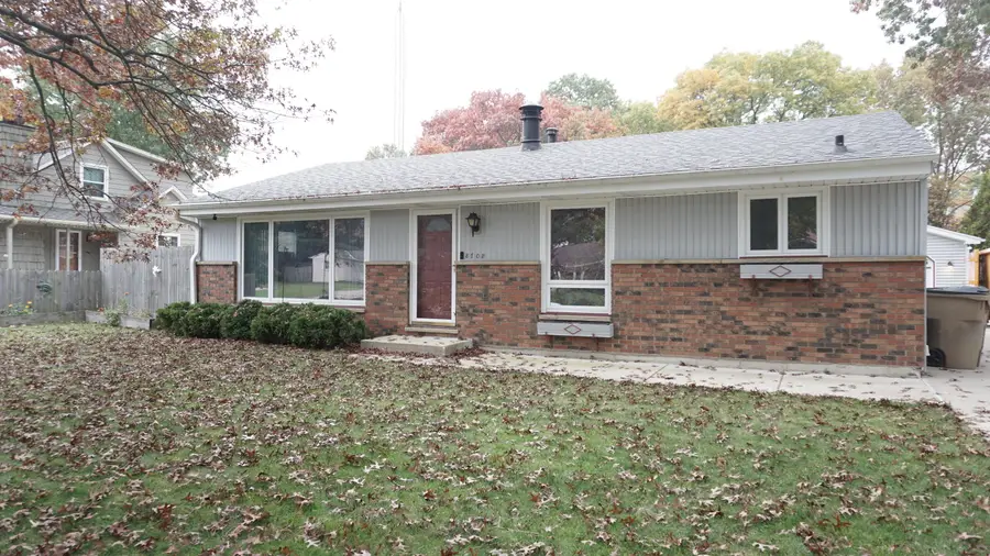 8708 2nd Ave, Pleasant Prairie, WI 53158 - #2