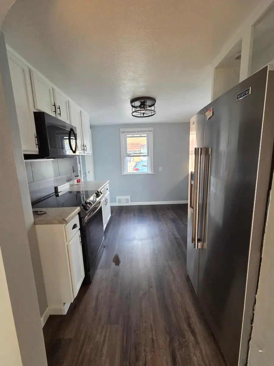 421 Whitney St, Kaukauna, WI 54130 - #2