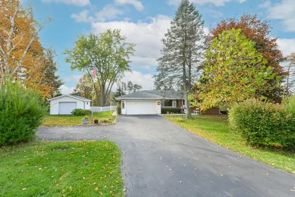 26805 Apple Rd, Norway, WI 53185