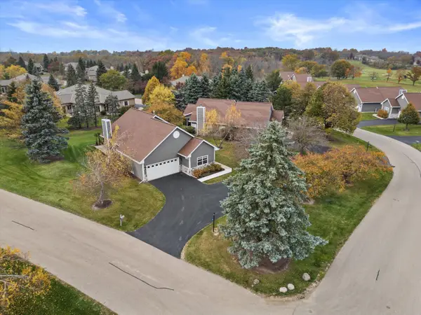 750 Ridgeview Ct, Geneva, WI 53147