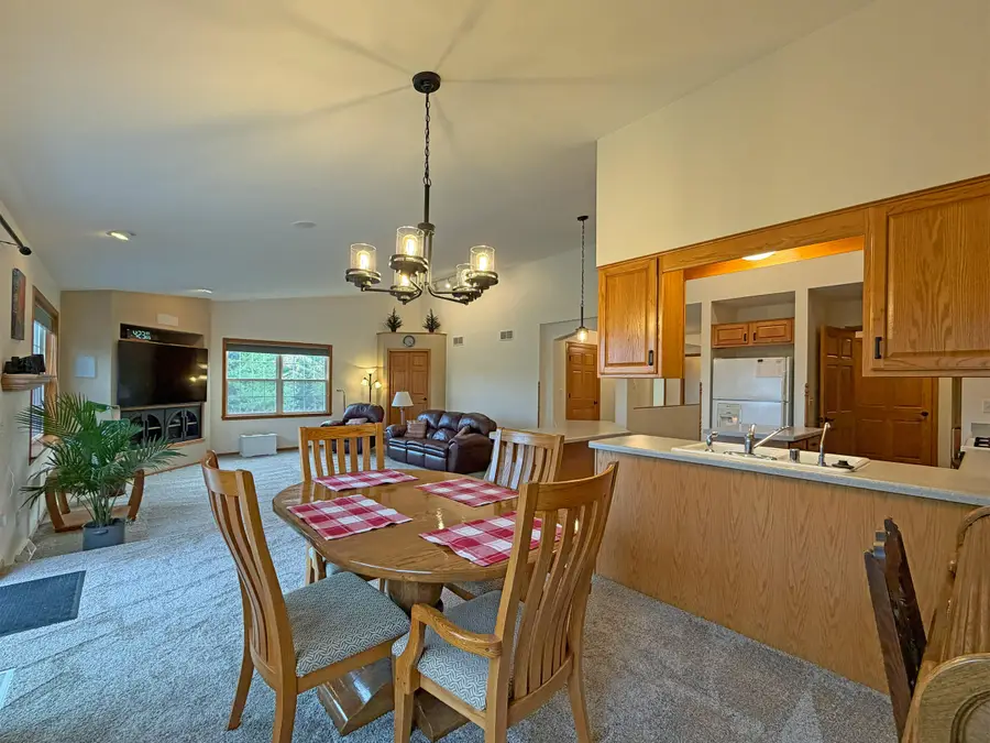 8440 Fairview Dr, Wayne, WI 53002 - #3