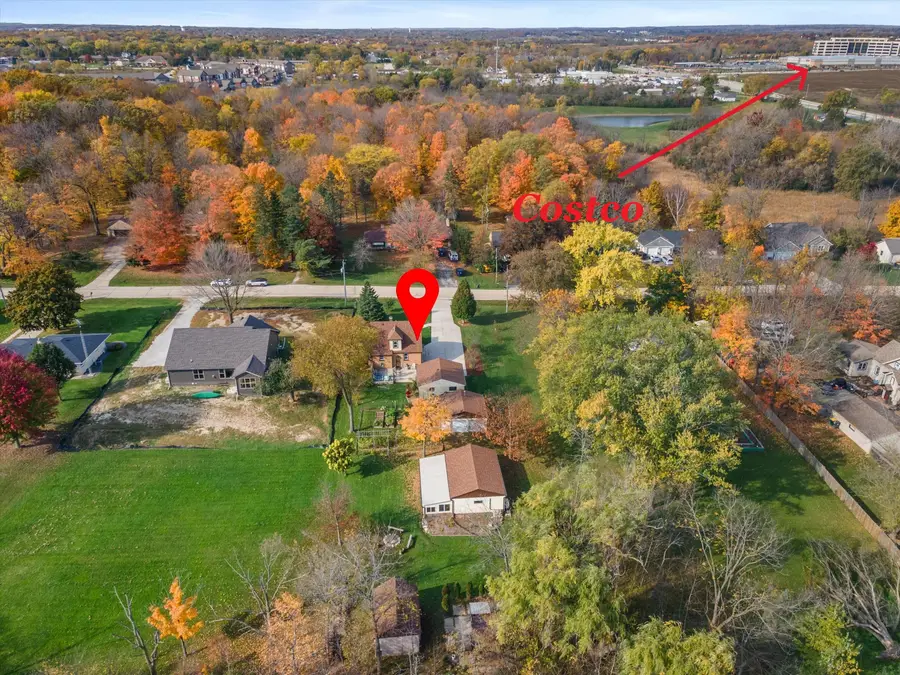 8060 S 20th St, Oak Creek, WI 53154 - #3