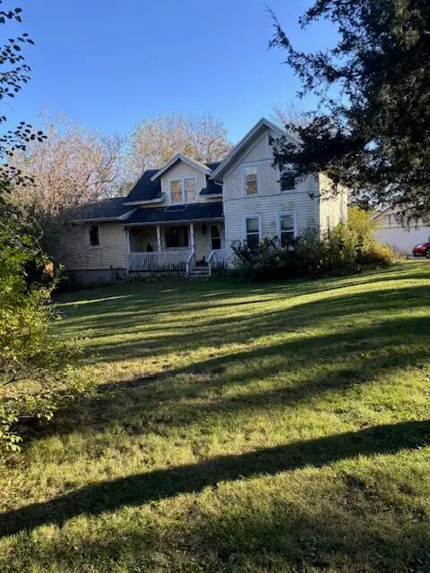 6273 County Road Q, Erin, WI 53029