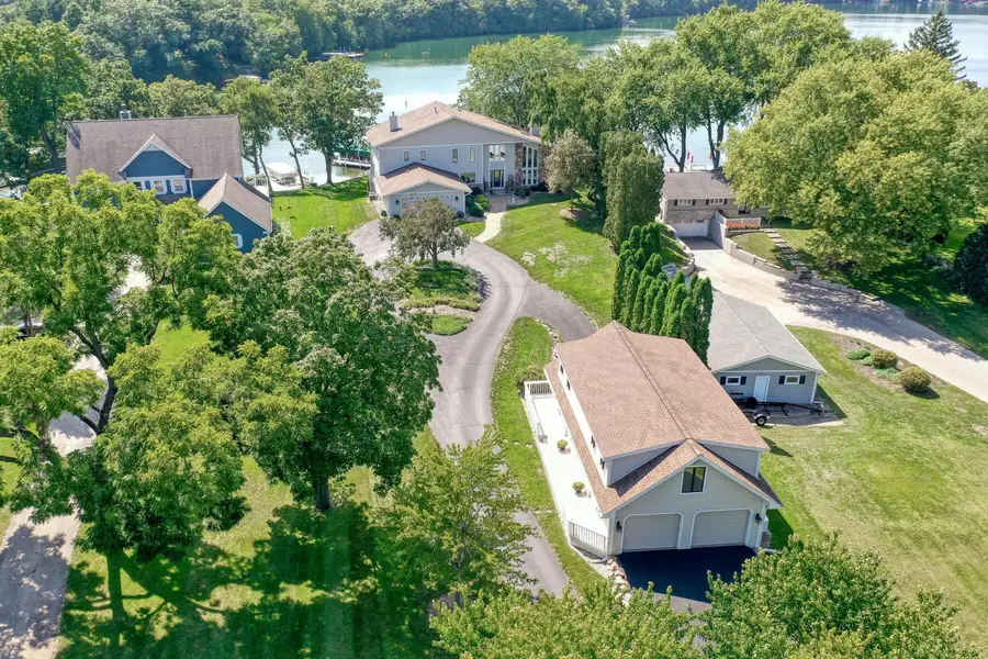 N9467 East Shore Rd, East Troy, WI 53149 - #2