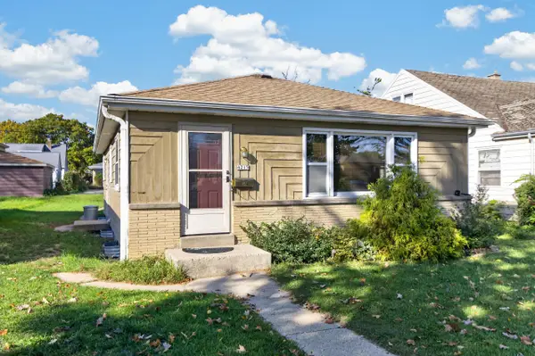 4215 N 73rd St, Milwaukee, WI 53216