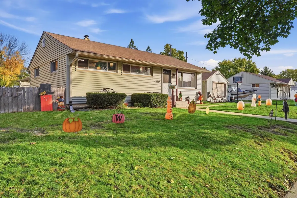 6436 W Ohio Ave, Milwaukee, WI 53219 - #1