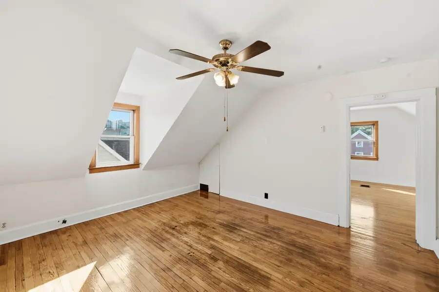 1625 S Memorial Dr, Racine, WI 53403 - #3