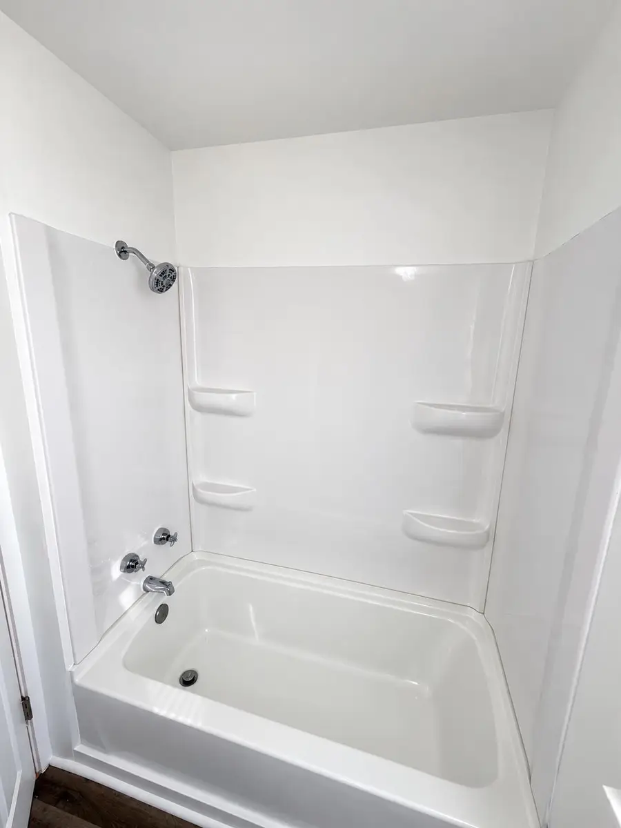 4229 W Luscher Ave, Milwaukee, WI 53209 - #3